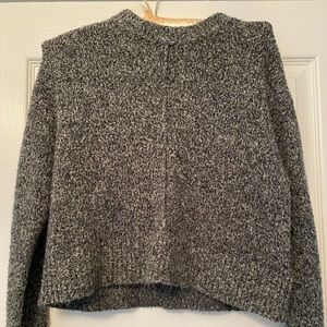 Sweater crop top